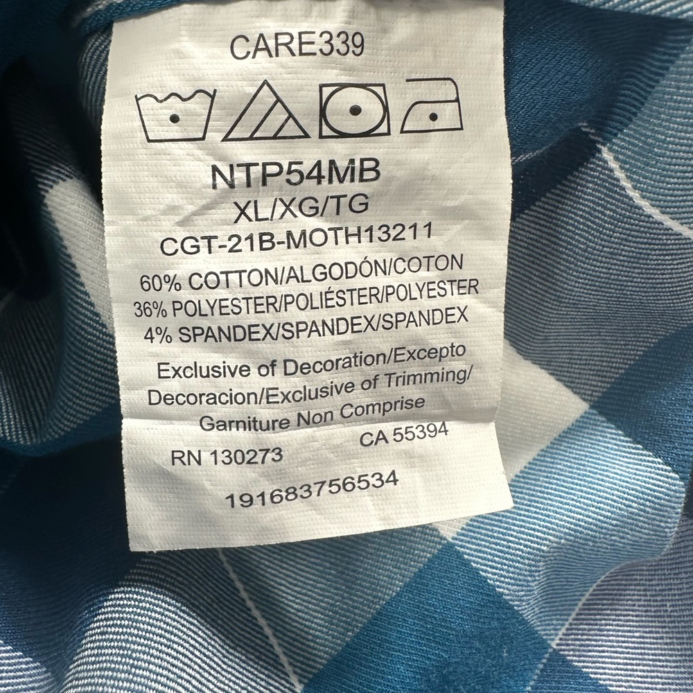 Wrangler Men's Teal and White Plaid Button Down Shirt - Picture 3 of 13